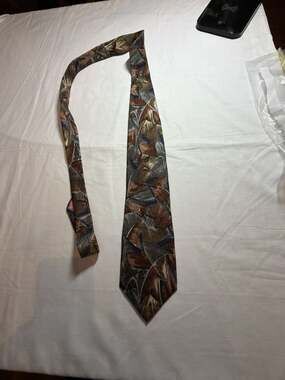 Jimmy Z Foundation Collection One Abstract Print Necktie